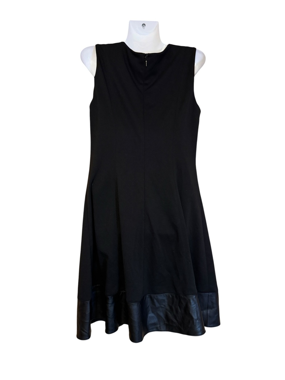 DKNY Sleeveless Fit & Flare Dress Black Faux Leather Hem Size 8 NWT - Picture 2 of 11